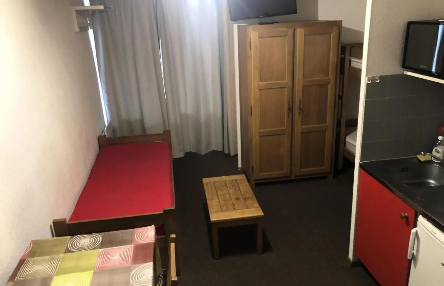 Apartment Residence Cimes De Caron - Studio Pour 4 Personnes Mae-7984 Val Thorens France